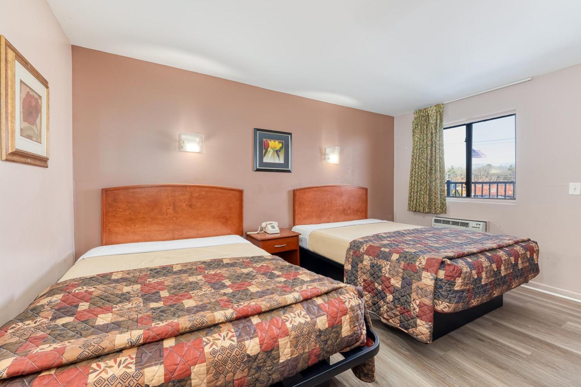 The Skybreeze Inn Bohemia Dış mekan fotoğraf