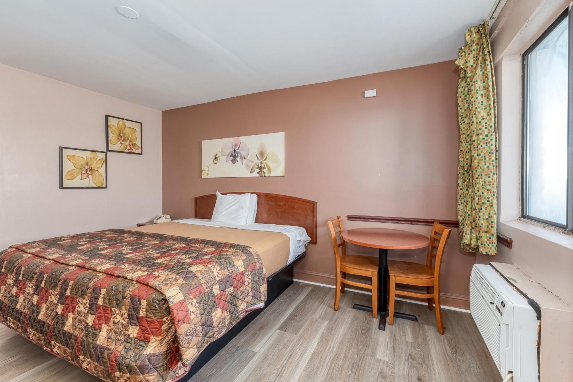 The Skybreeze Inn Bohemia Dış mekan fotoğraf